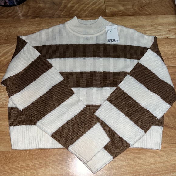 HnM sweater - Picture 1 of 1